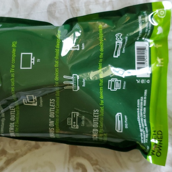 Greenlite 5 Outlet Advanced Power Strip Tier 1 - Picture 9 of 11